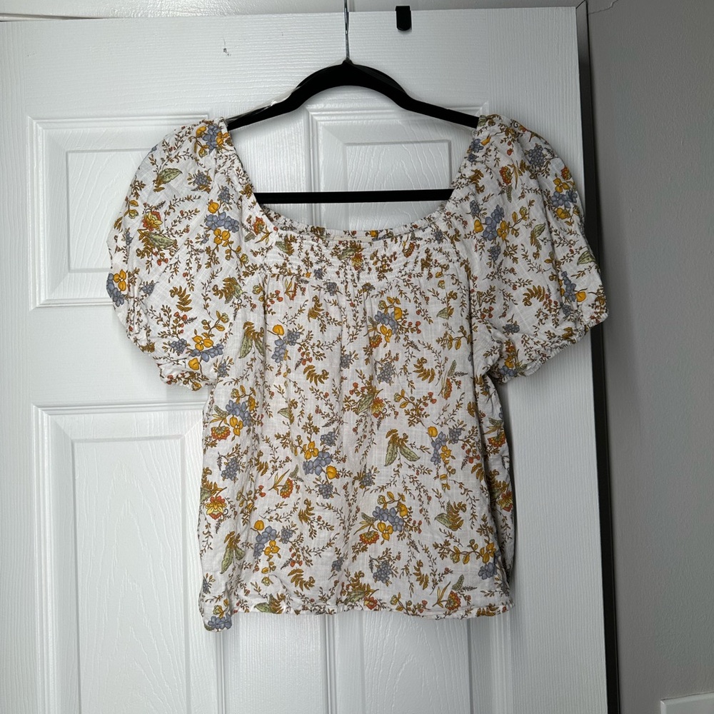 Floral Puff Sleeve Blouse